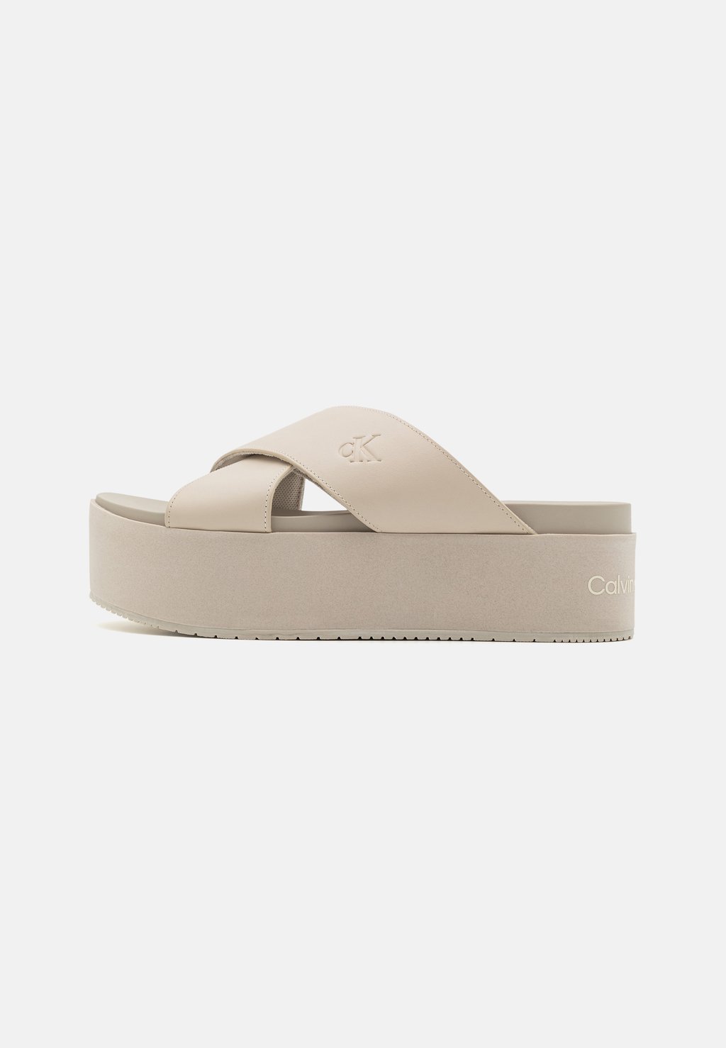 

Тапочки Flatform Cross Calvin Klein Jeans, цвет triple eggshell