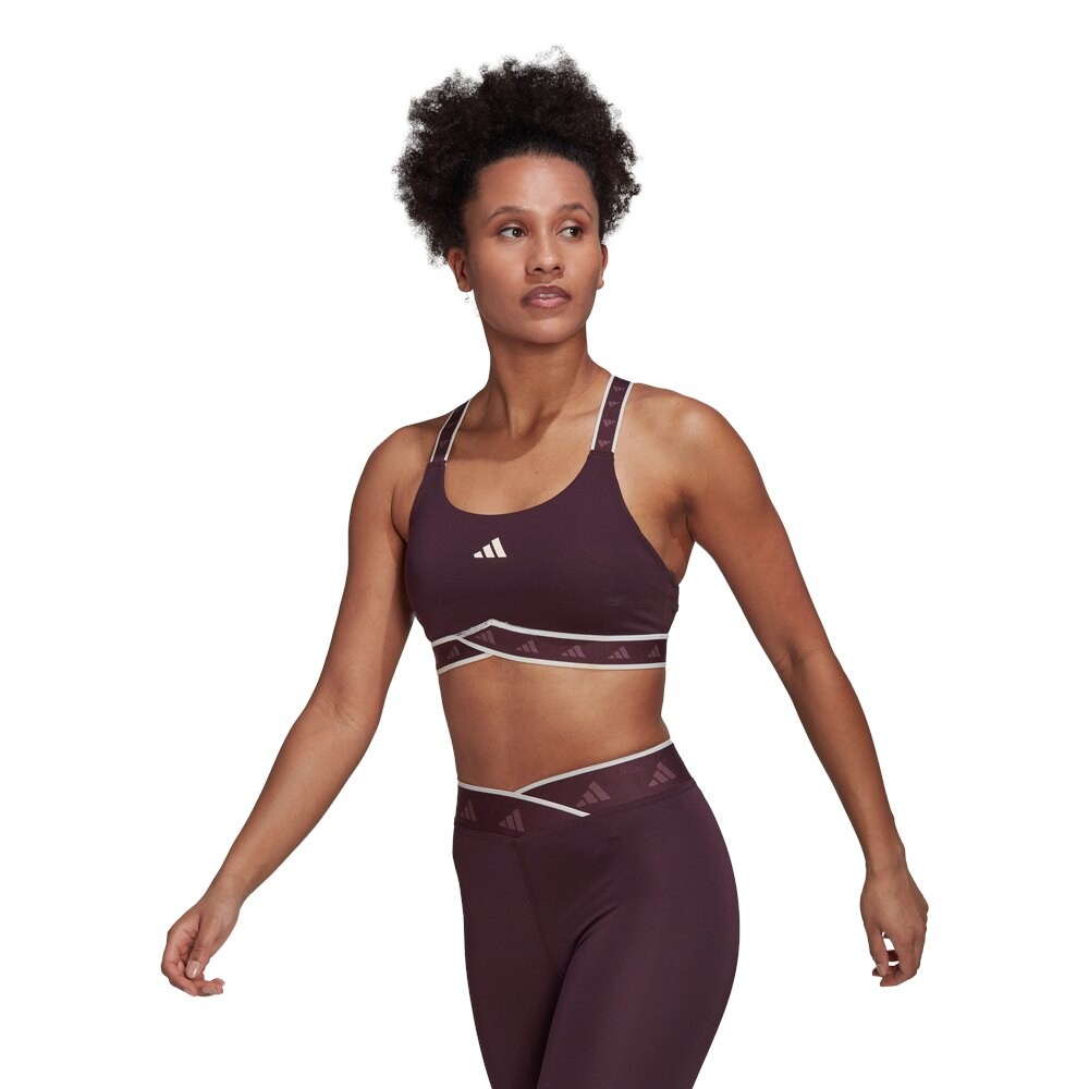 

Спортивный бюстгальтер adidas Powerimpact Medium-Support Techfit, красный