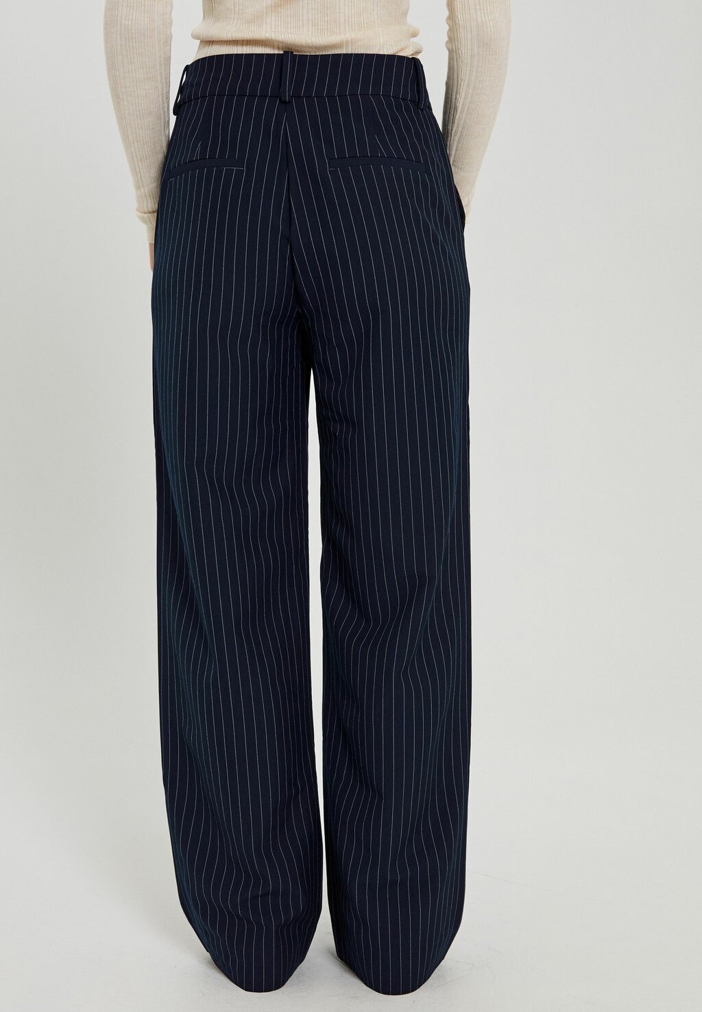 

Брюки NEO PINSTRIPE NORR, темно-синий