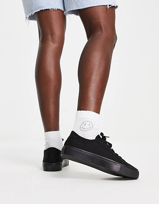 

Черные кроссовки на шнуровке ASOS DESIGN Dizzy