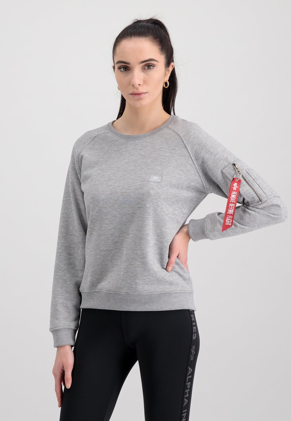 

Толстовка с капюшоном Alpha Industries, серый