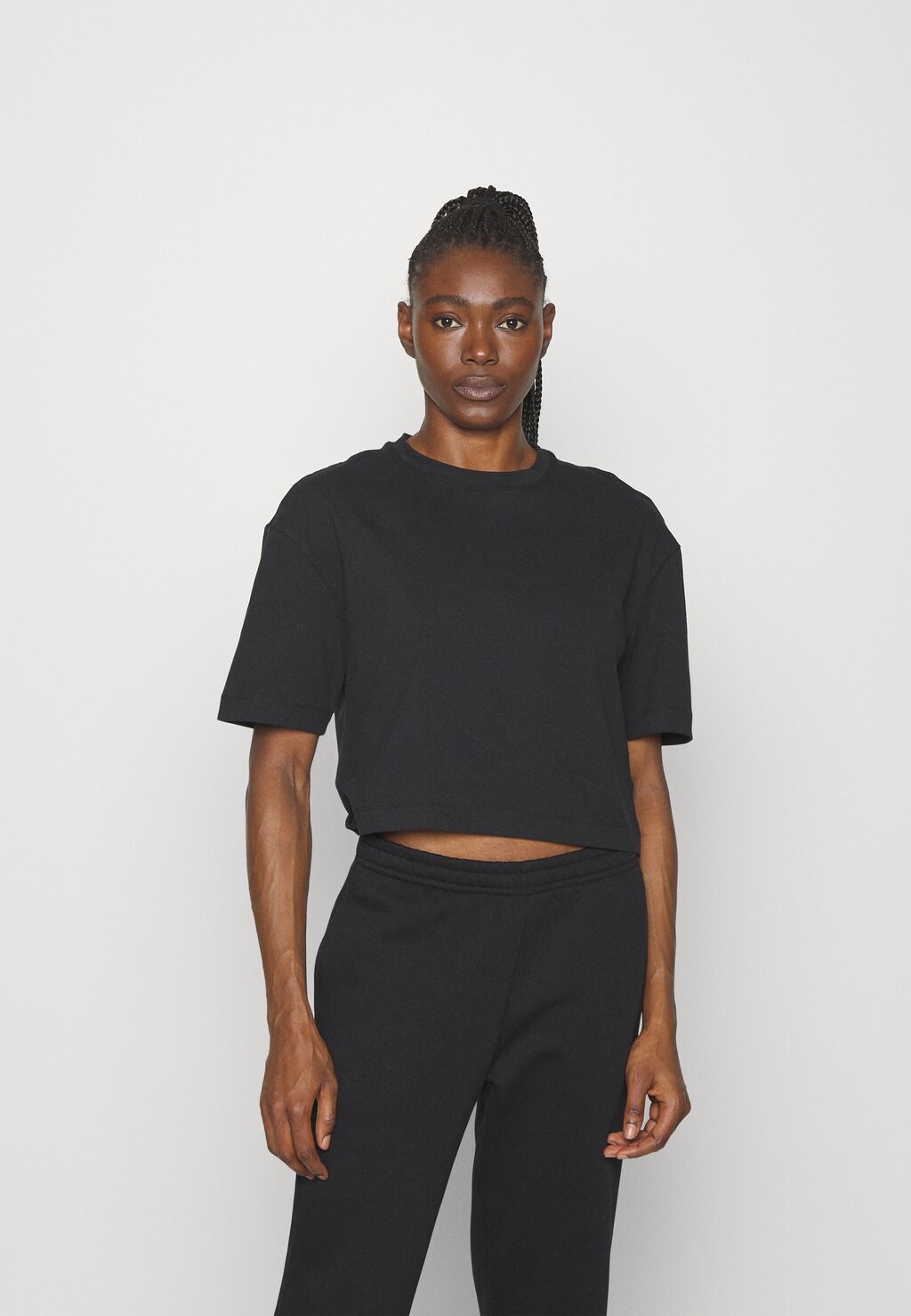 

Базовая футболка EVERYDAY CROPPED ICANIWILL, черный