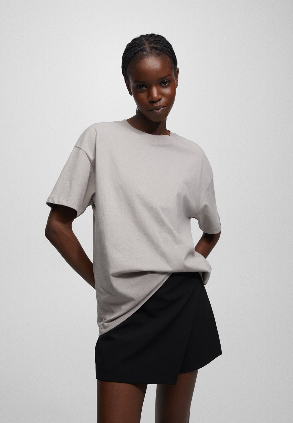 

Базовая футболка PULL&BEAR, Серый