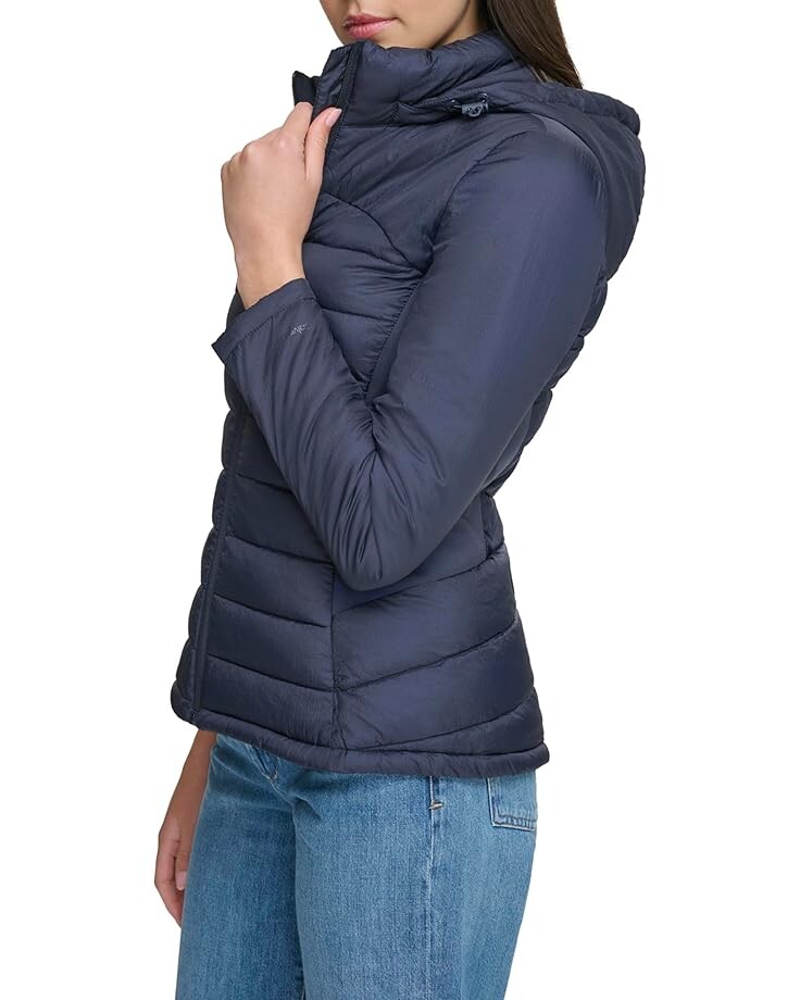 

Пуховик Calvin Klein Short Scuba Side Lightweight Puffer, темно-синий