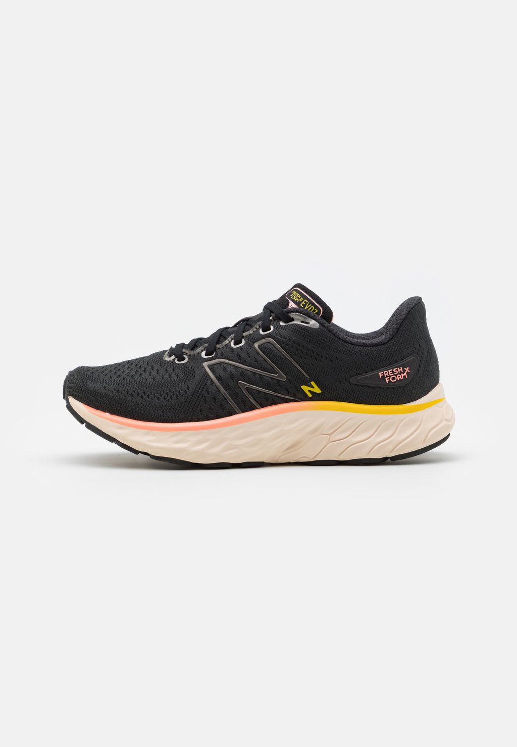 

Кроссовки нейтральные FRESH FOAM X EVOZ V3 New Balance, цвет black