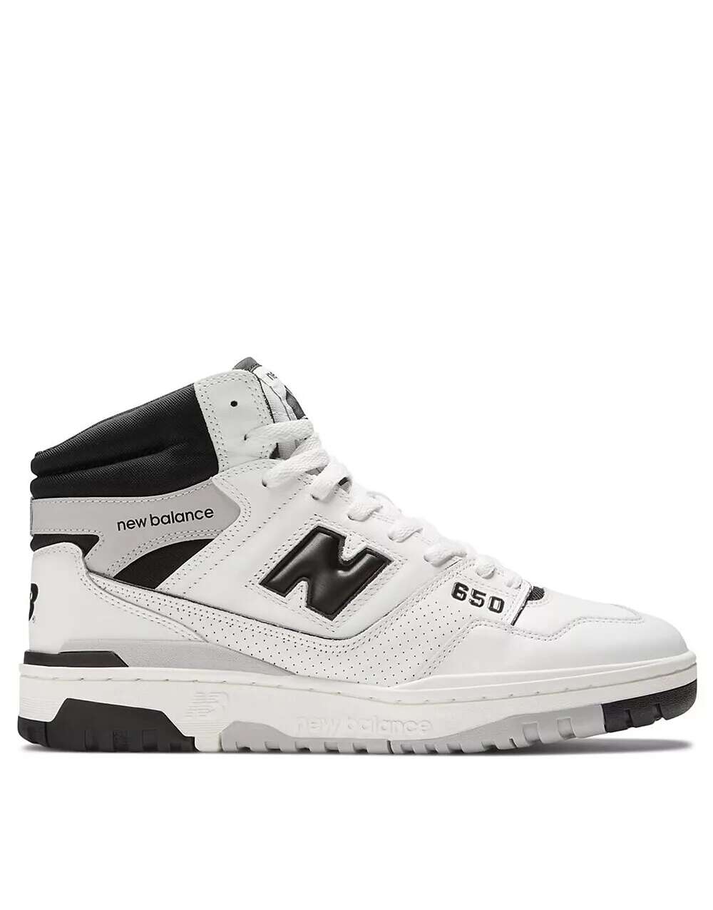 Кроссовки New Balance 650 белого и черного цвета