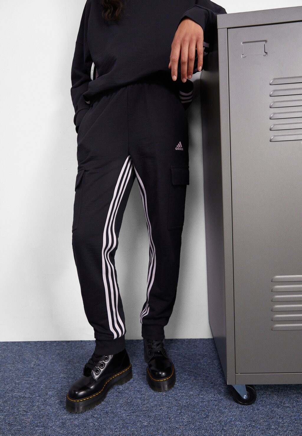 

Брюки карго Adidas, Черный