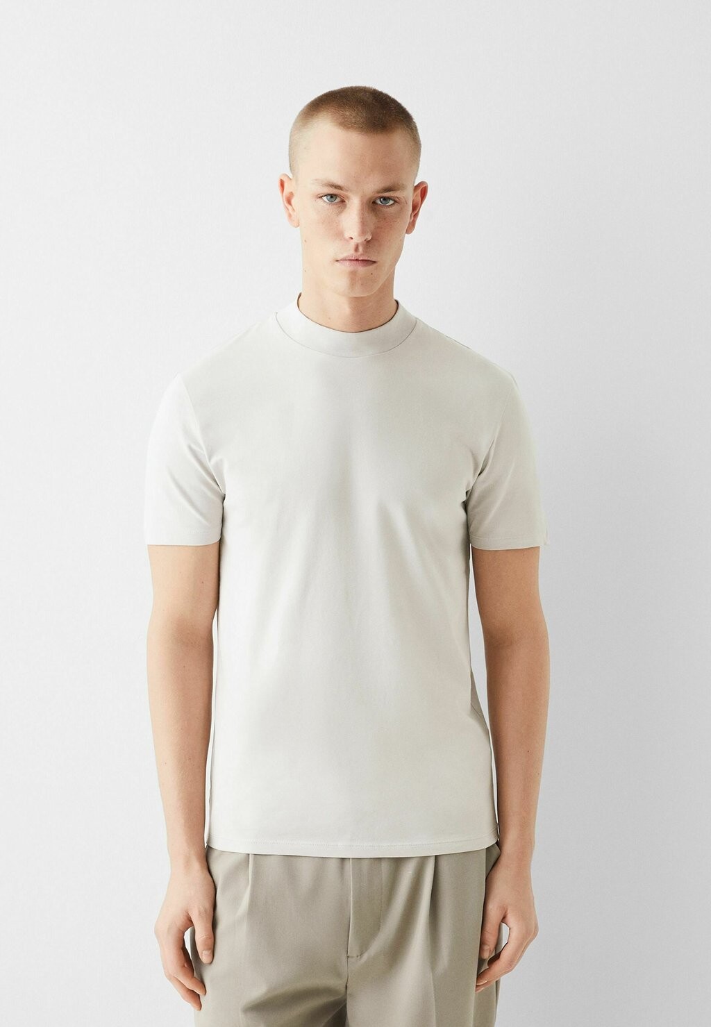 Базовая футболка Short Sleeve Bershka, цвет stone