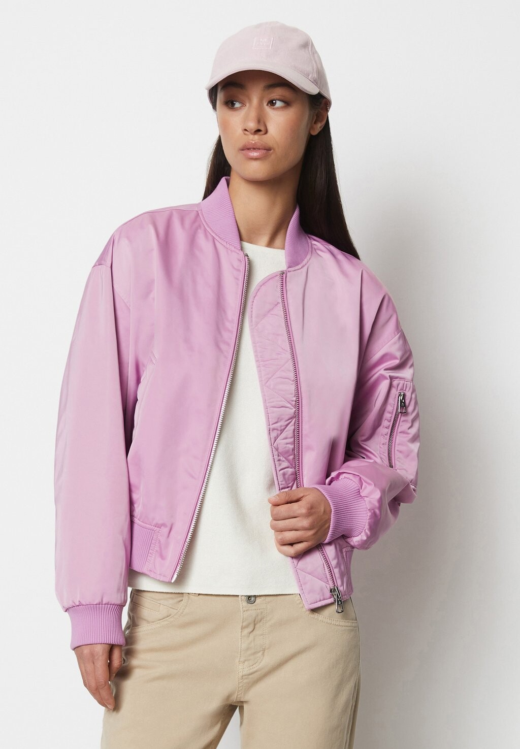 

Куртка-бомбер HEM WELT POCKETS ZIPPER POCKET ON SLEEVE Marc O'Polo, цвет berry lilac