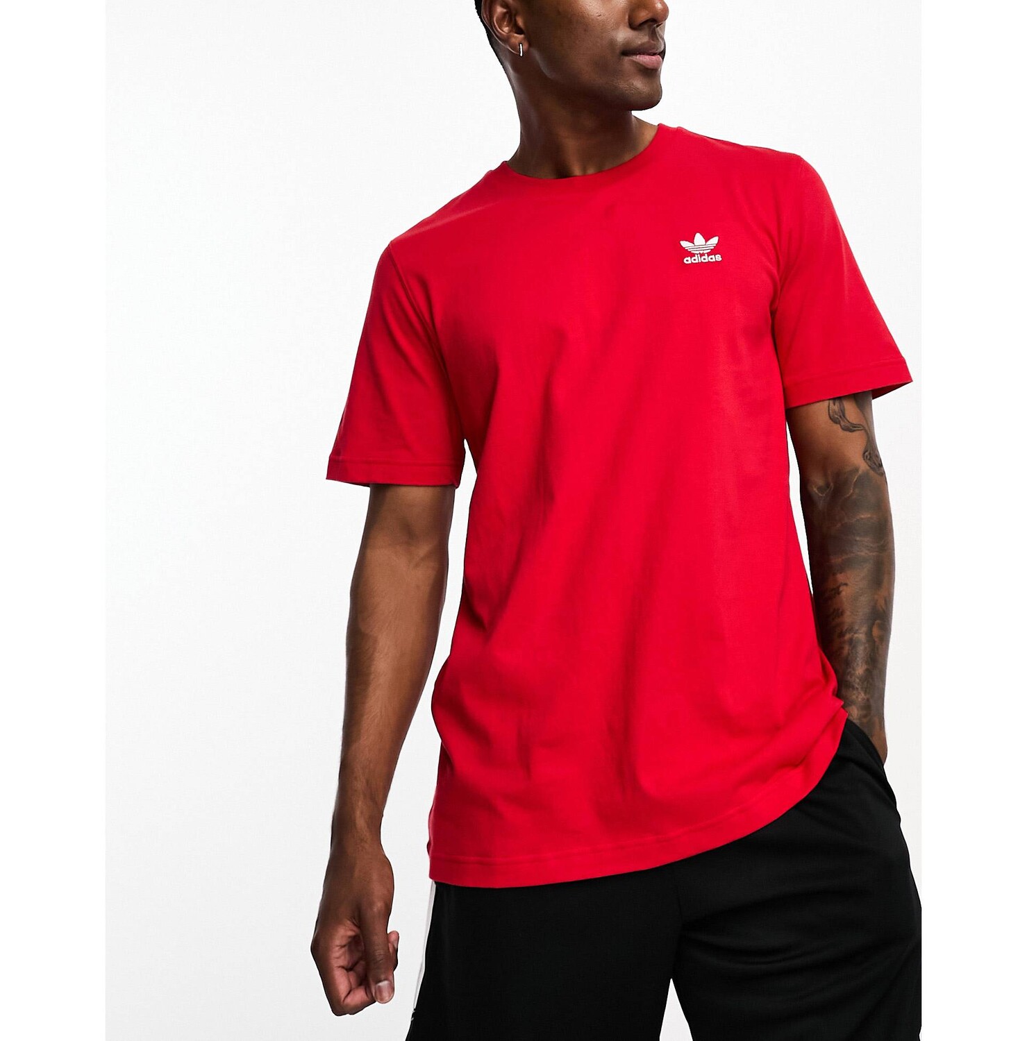 

Красная футболка с короткими рукавами adidas Originals essentials, Красный