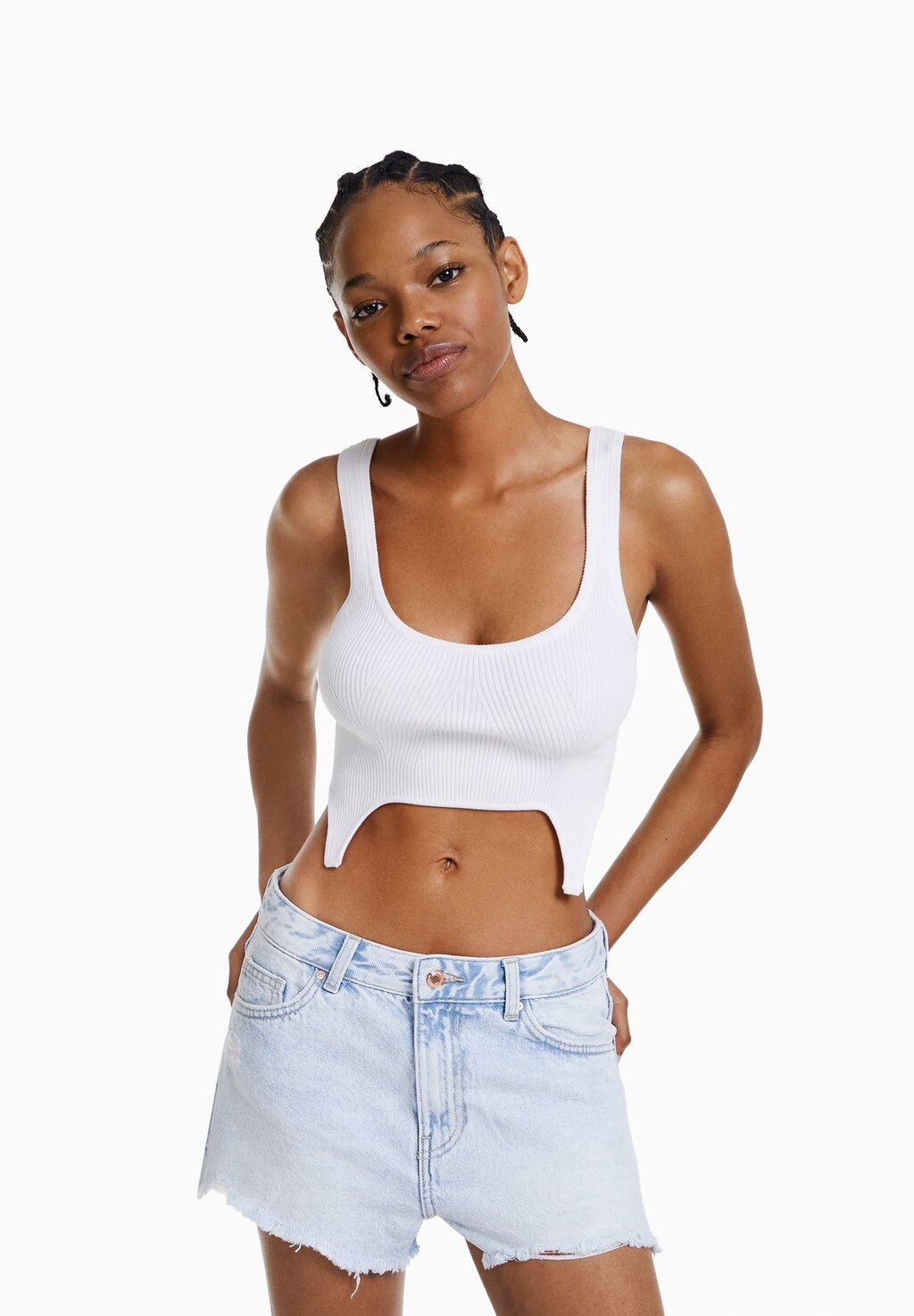 

Джинсовые шорты Bershka, синий