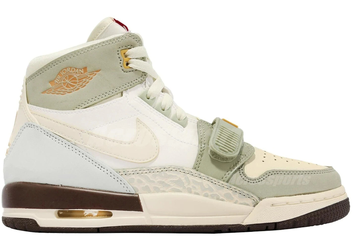 

Кроссовки подростковые Nike Air Jordan Legacy 312 CNY Year of the Rabbit