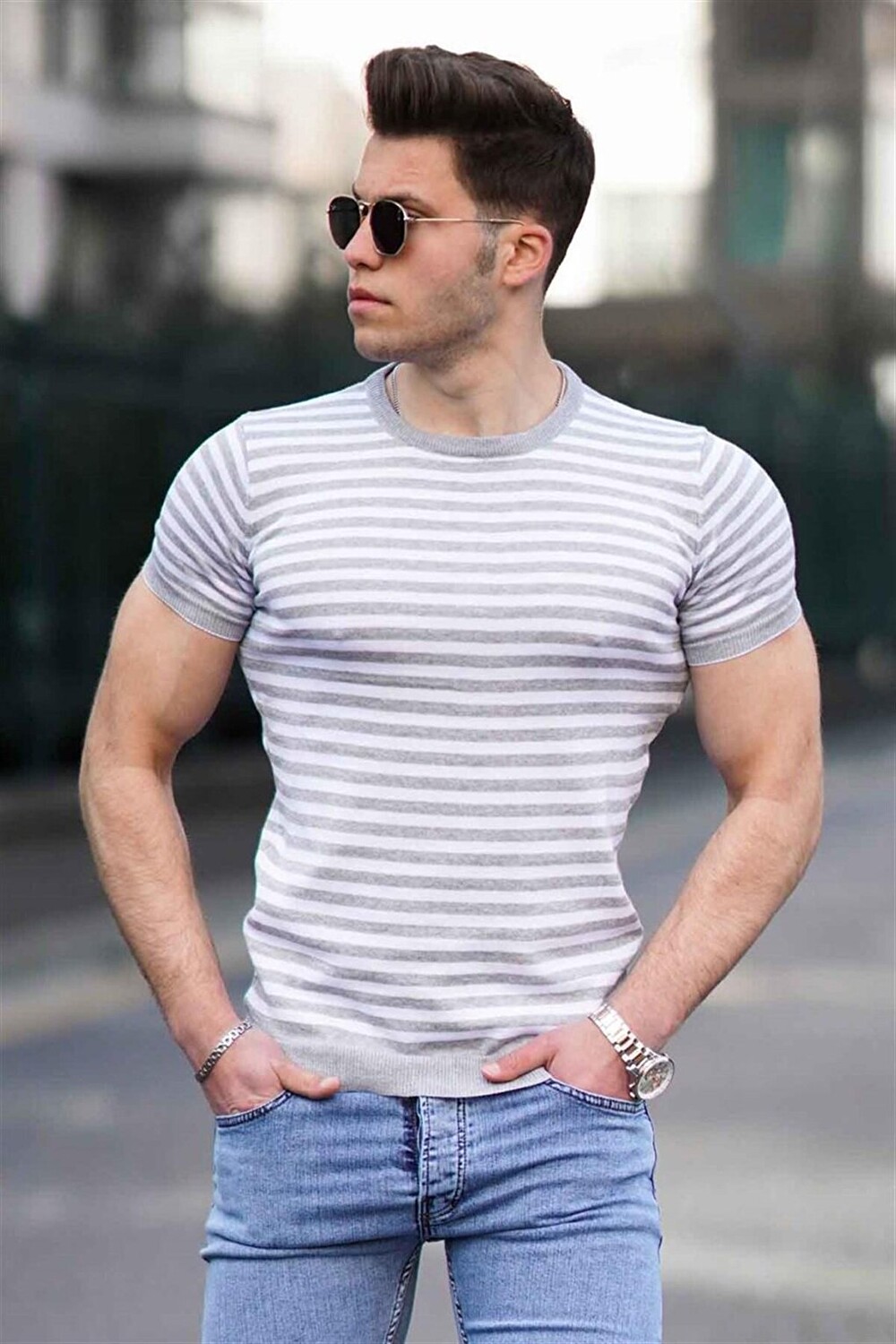 

Серая мужская трикотажная футболка Crew Neck 4602 MADMEXT, Серый
