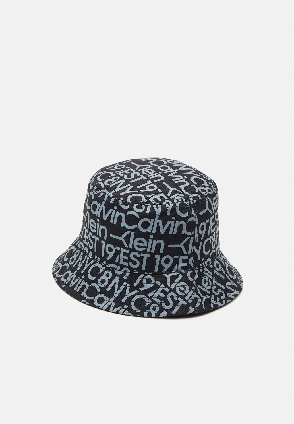 

Бейсболка Calvin Klein Jeans