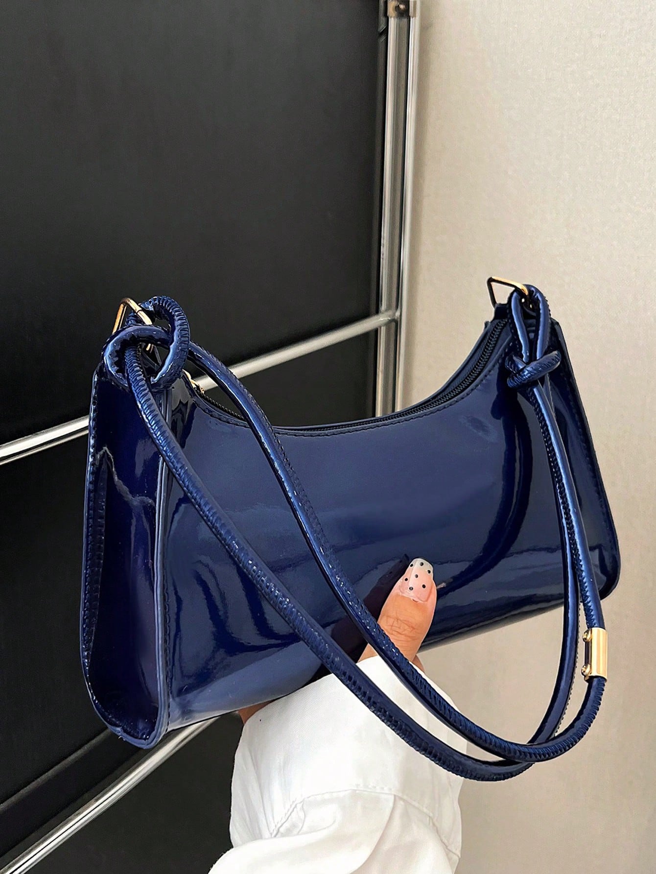 Однотонная минималистичная легкая роскошная сумка через плечо Hobo, синий цена и фото