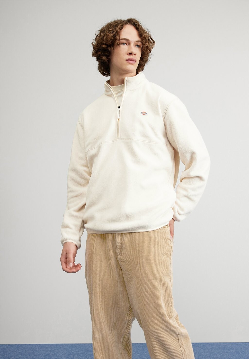 

Толстовка флисовая LOUISBURG Dickies, белая шапка серая, Белый