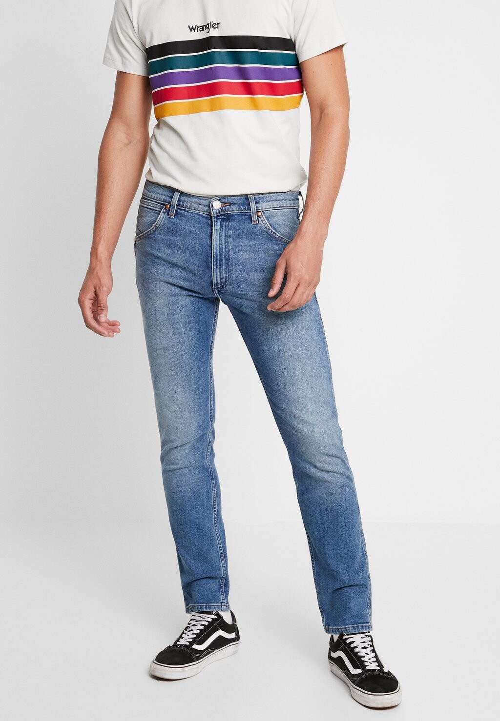 

Джинсы Slim fit Wrangler