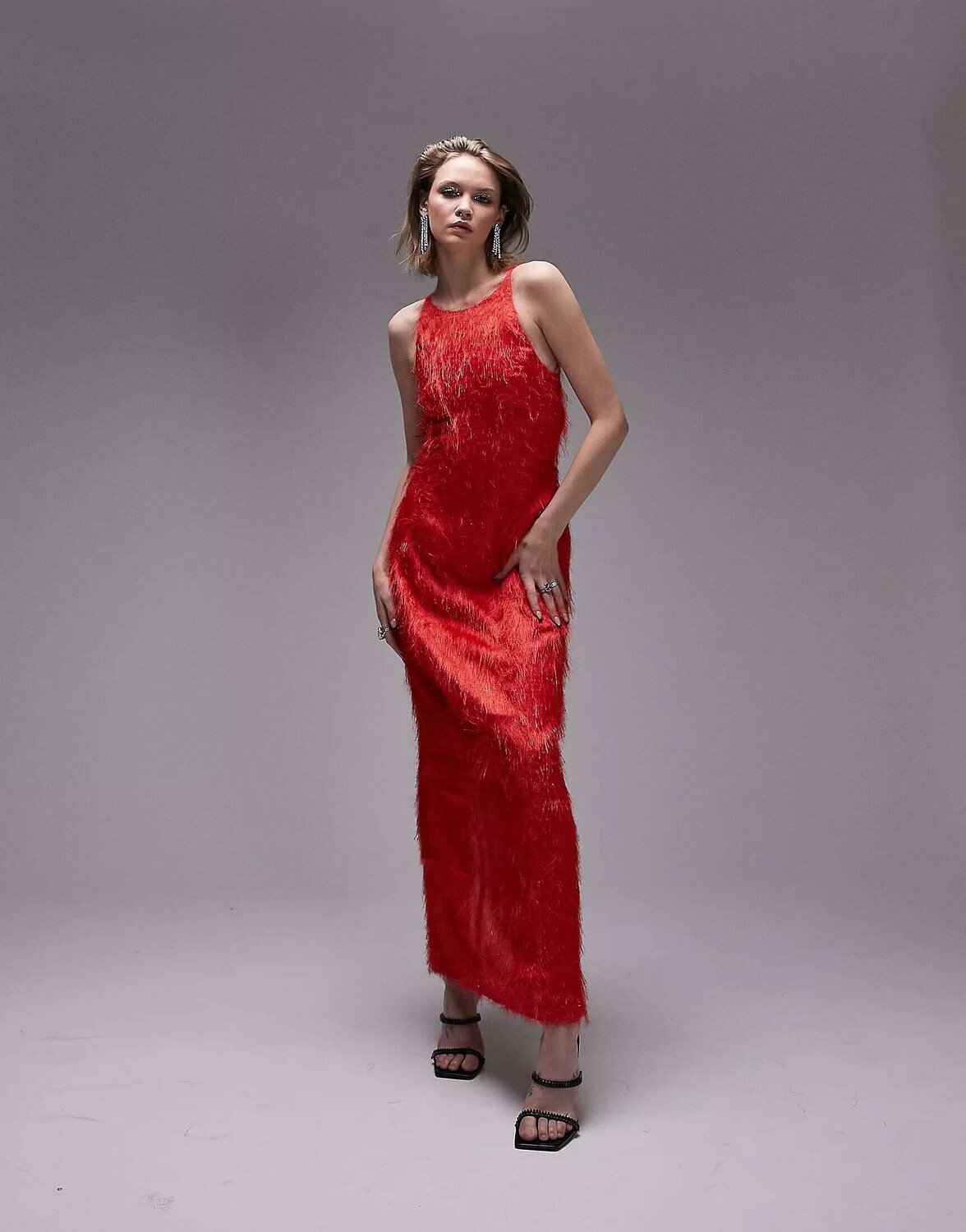 

Красное фактурное платье миди с открытой спиной и кисточками Topshop, Красный