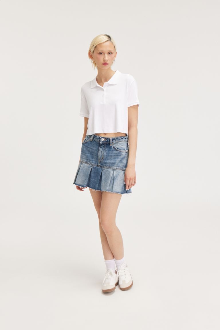 

Джинсовая мини-юбка со складками Monki, синий