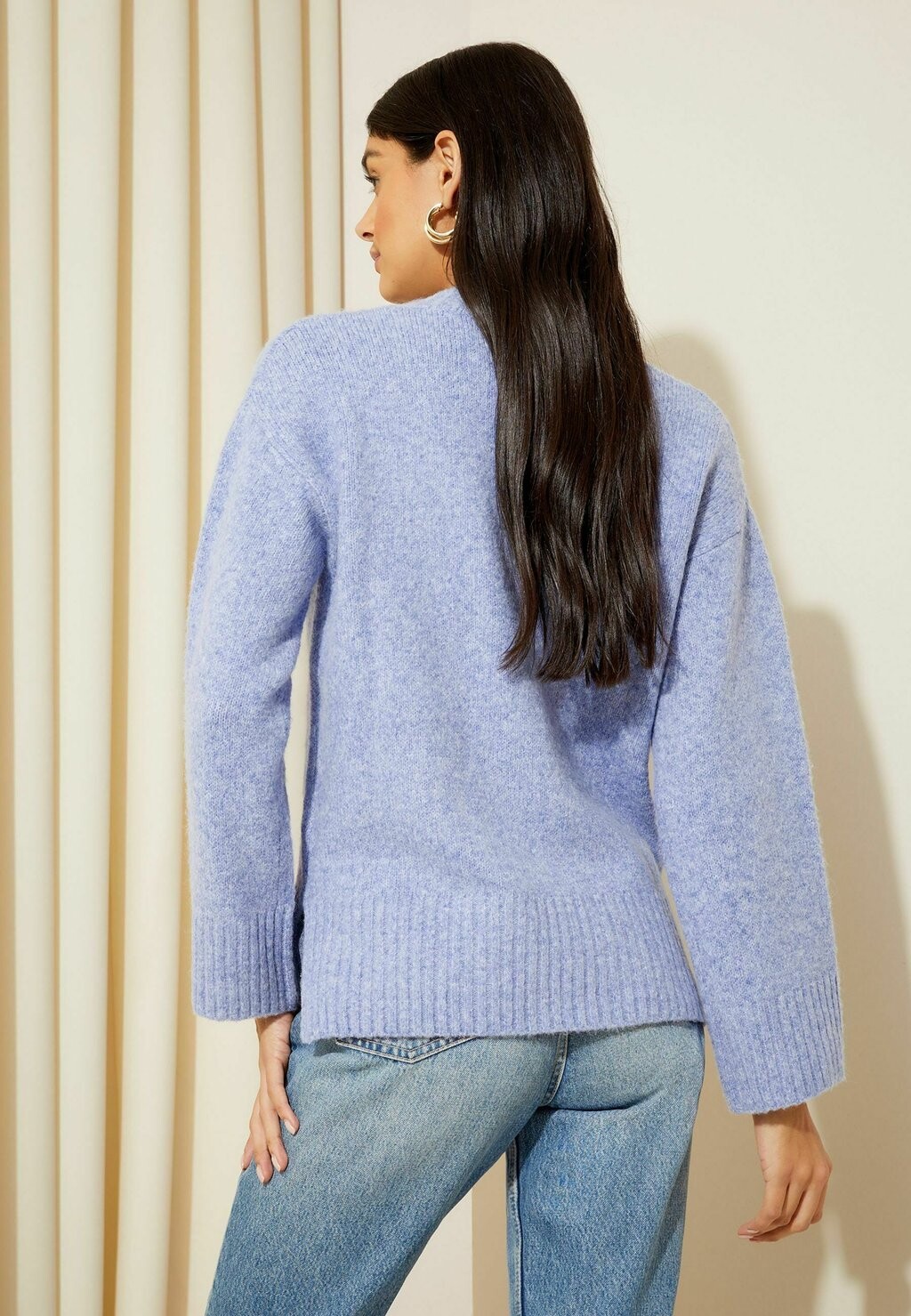 

Джемпер V NECK COSY Friends Like These, синий