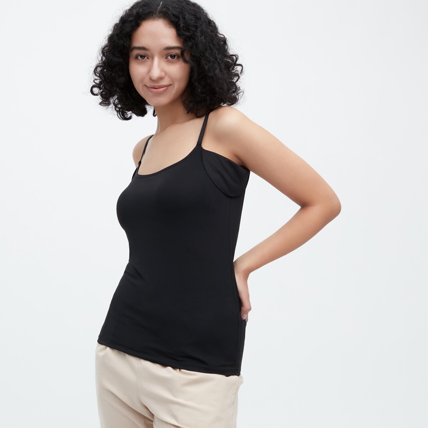 

Майка Uniqlo Airism Acetribra на бретельках, черный