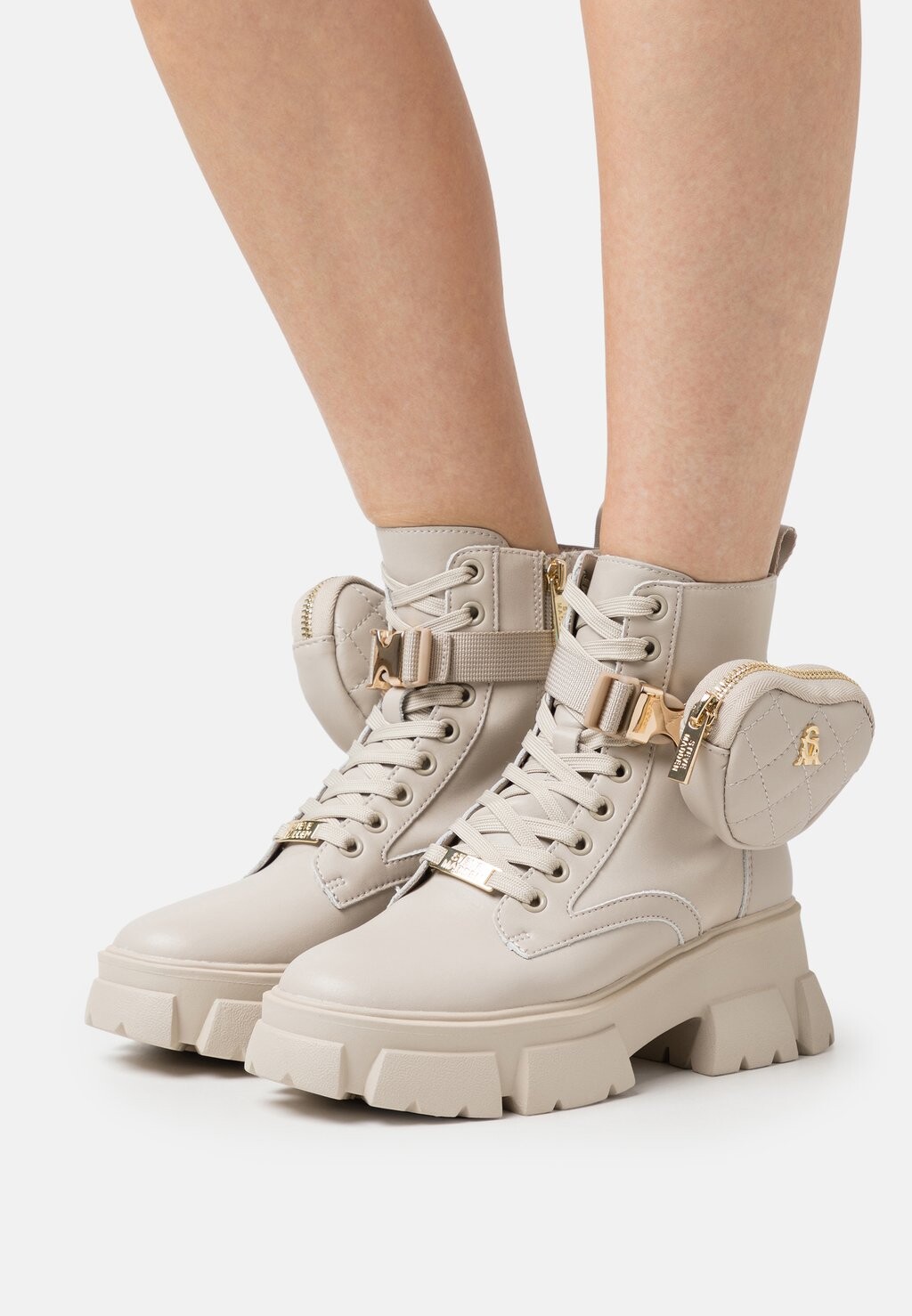 

Ботильоны на платформе Steve Madden