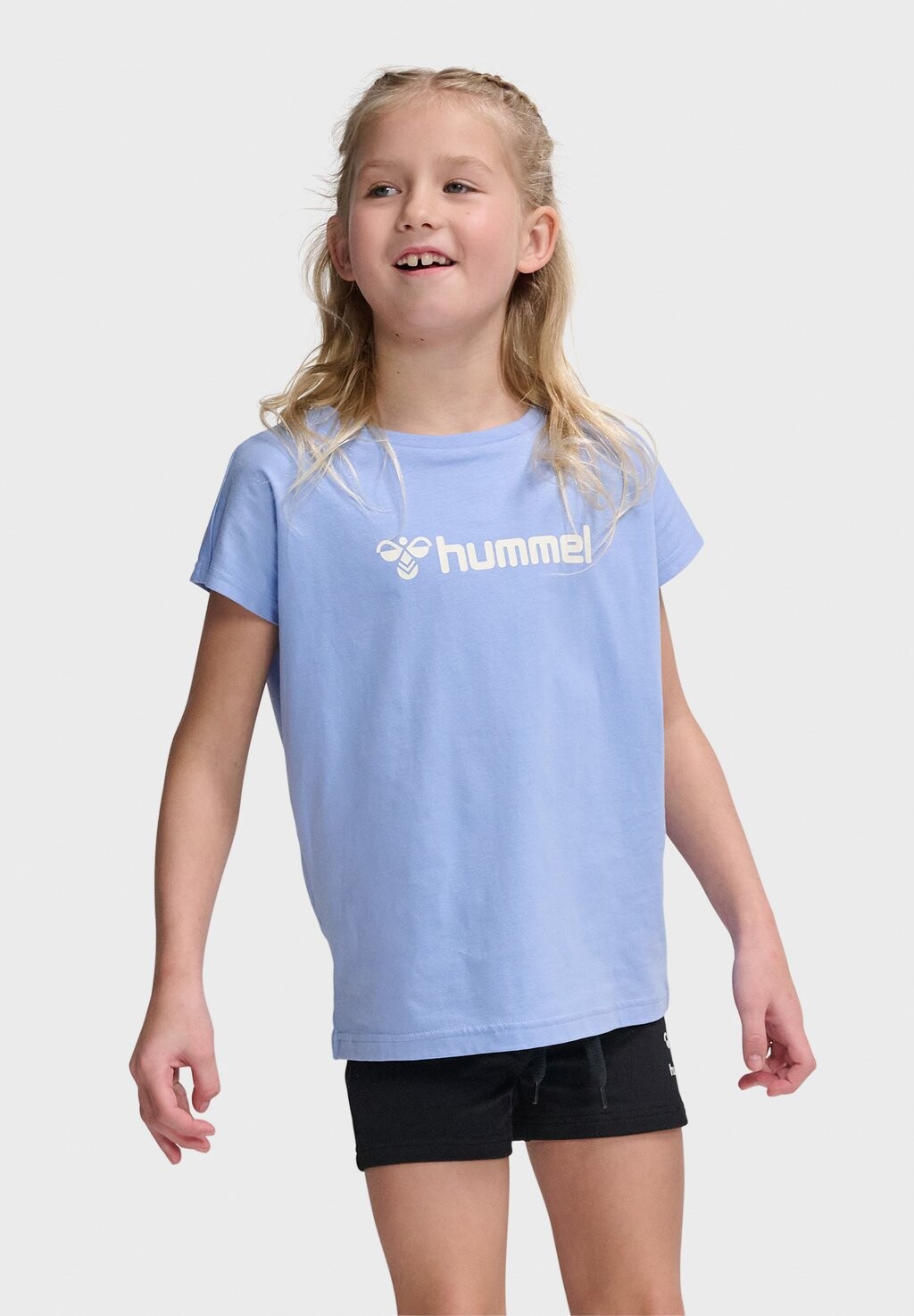 

Шорты NOVA SET Hummel, цвет hydrangea