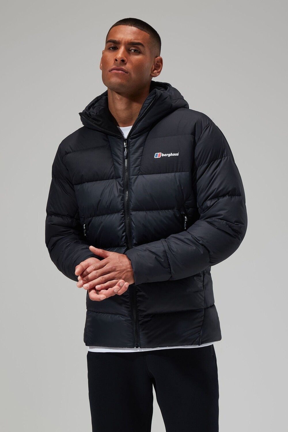 

Роннас отбивает куртку Berghaus, черный