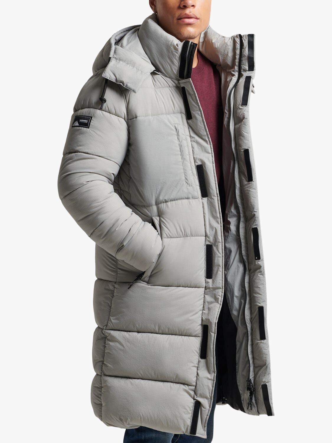 

Удлиненное пуховое пальто Superdry Touchline, Football Grid Dove