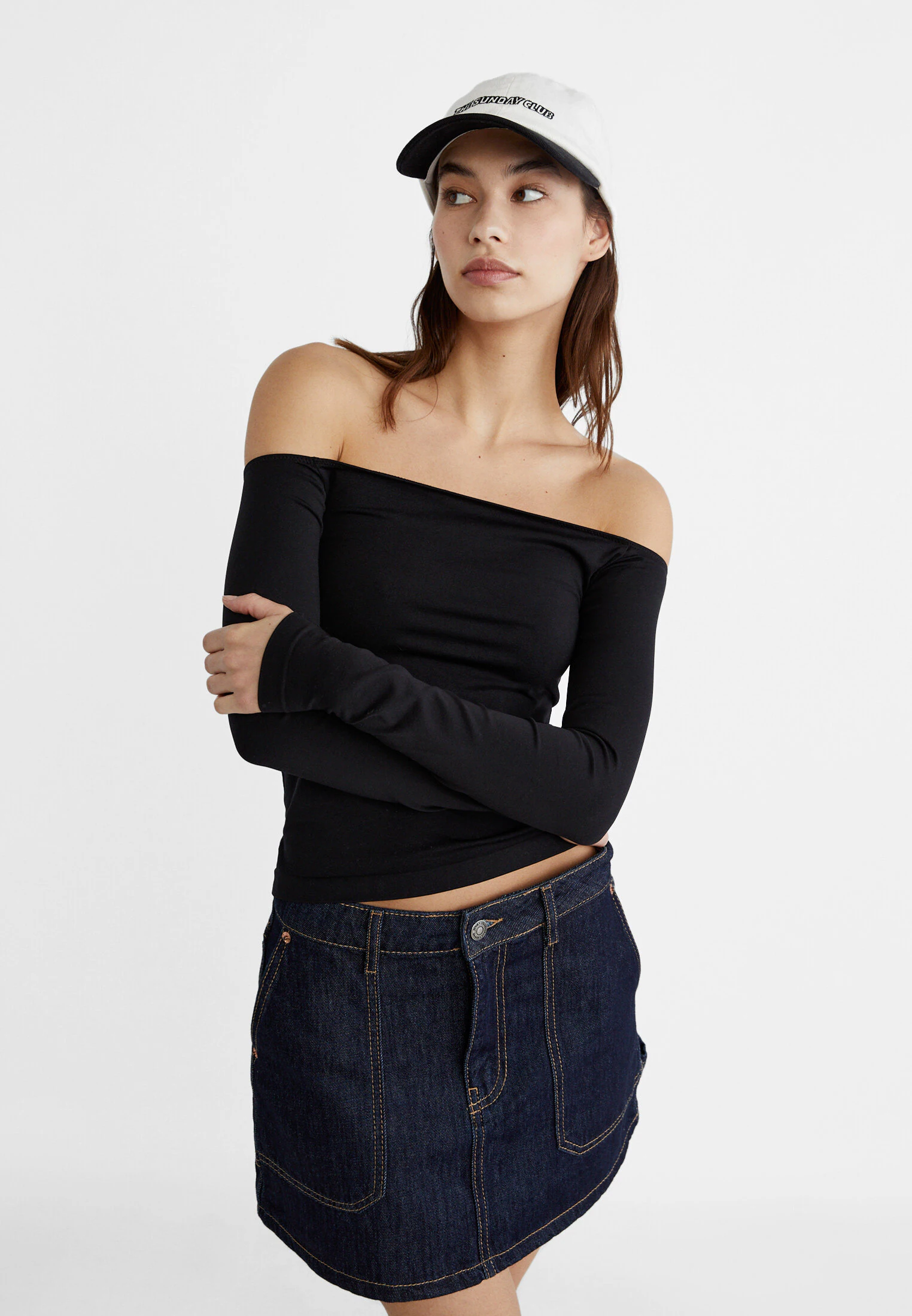 

Топ с открытыми плечами Stradivarius, черный