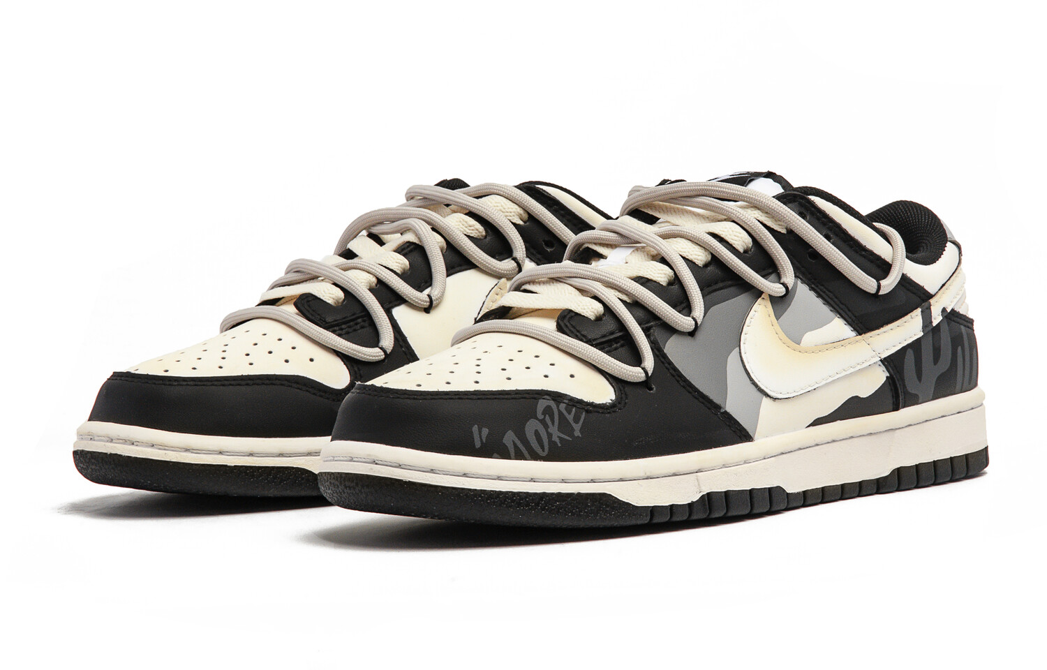 

Женские кроссовки для скейтбординга Nike Dunk