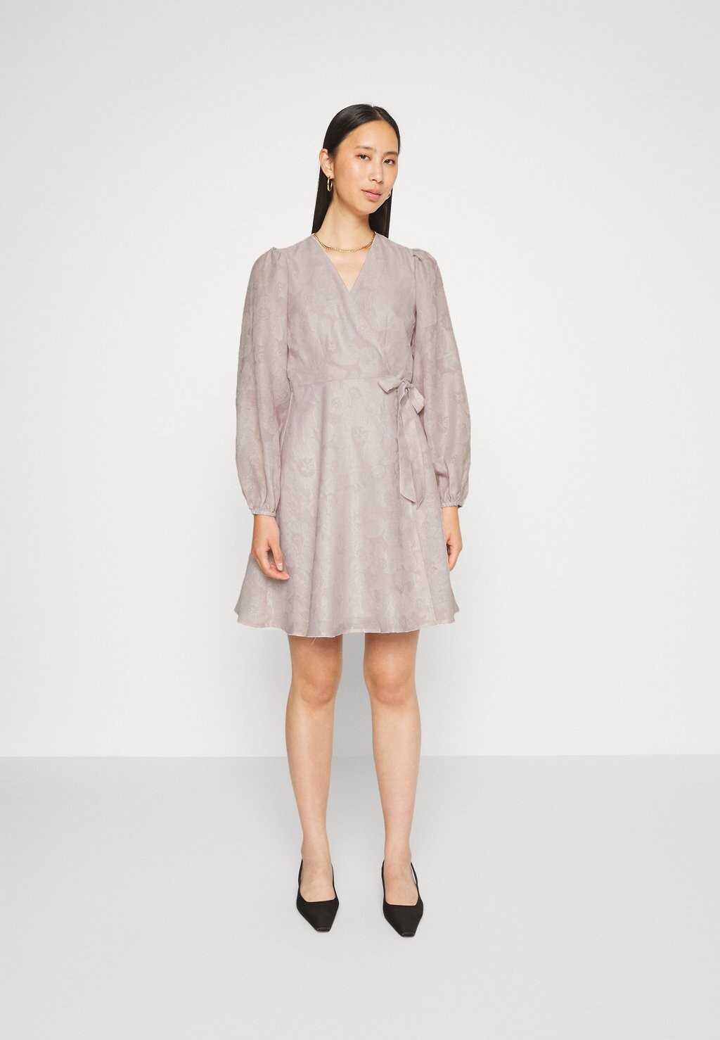 

Элегантное платье SLFSIENNA WRAP DRESS Selected Femme, примула розовая