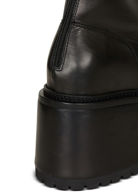 

Ботинки на платформе из эластичной кожи ягненка Balmain, темно-серый