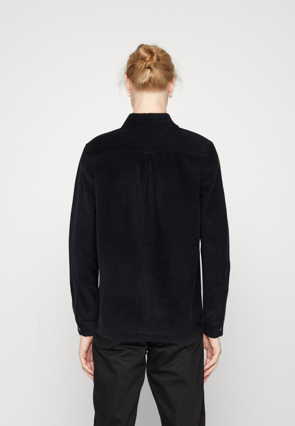 

Куртка межсезонная JJEDALLAS OVERSHIRT Jack & Jones, черный