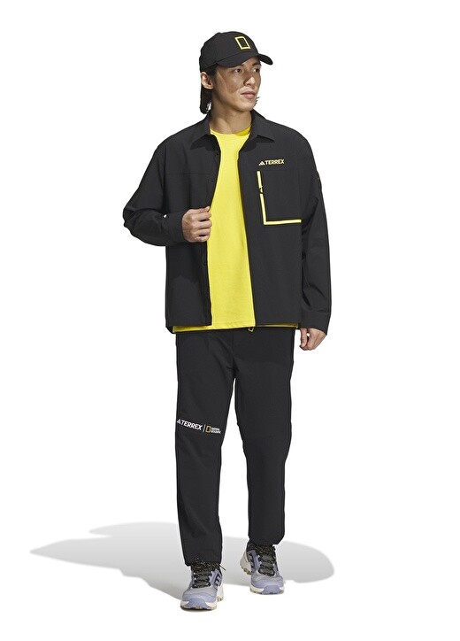 

Простая черная мужская футболка с круглым вырезом Adidas, Черный