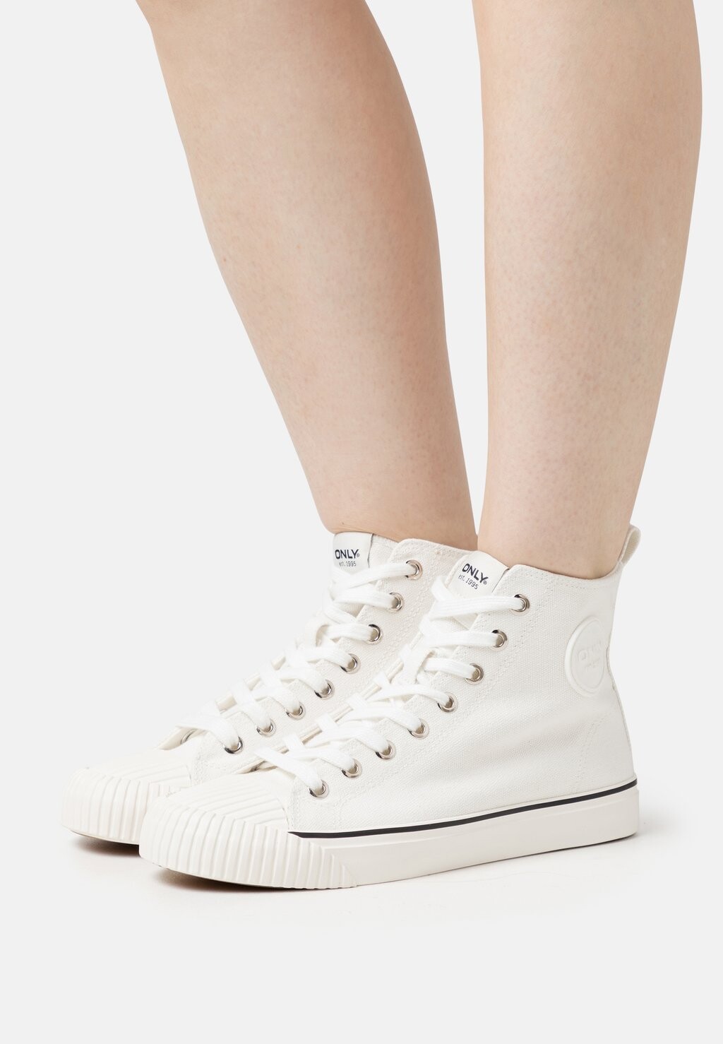 

Высокие кроссовки ONLY SHOES, белый