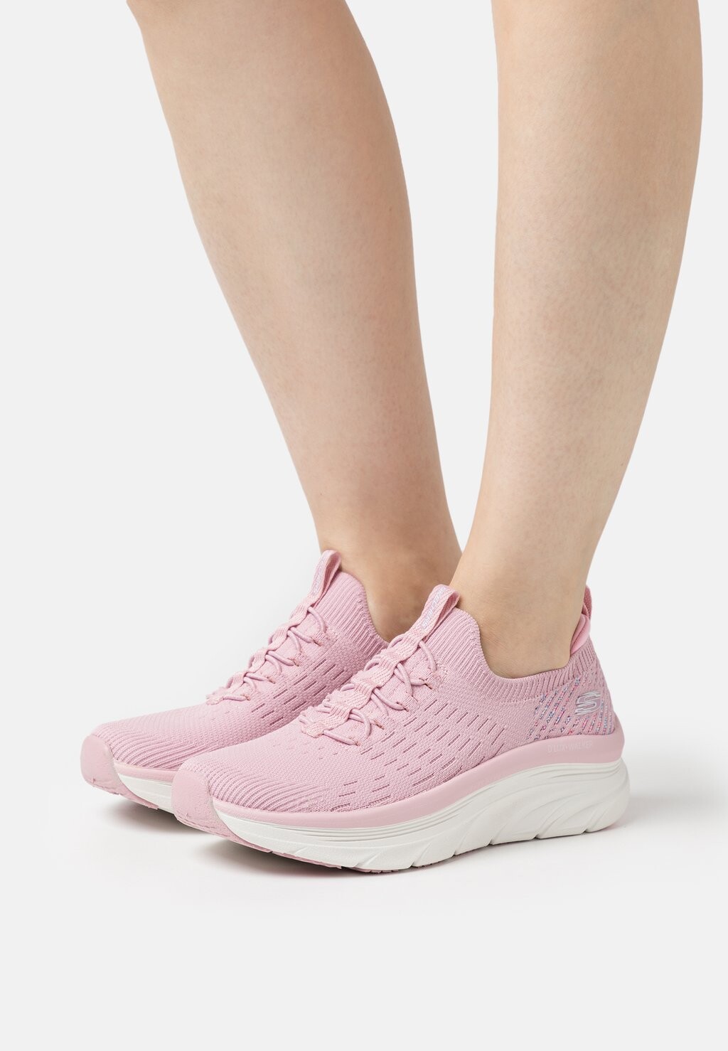 

Кроссовки Skechers
