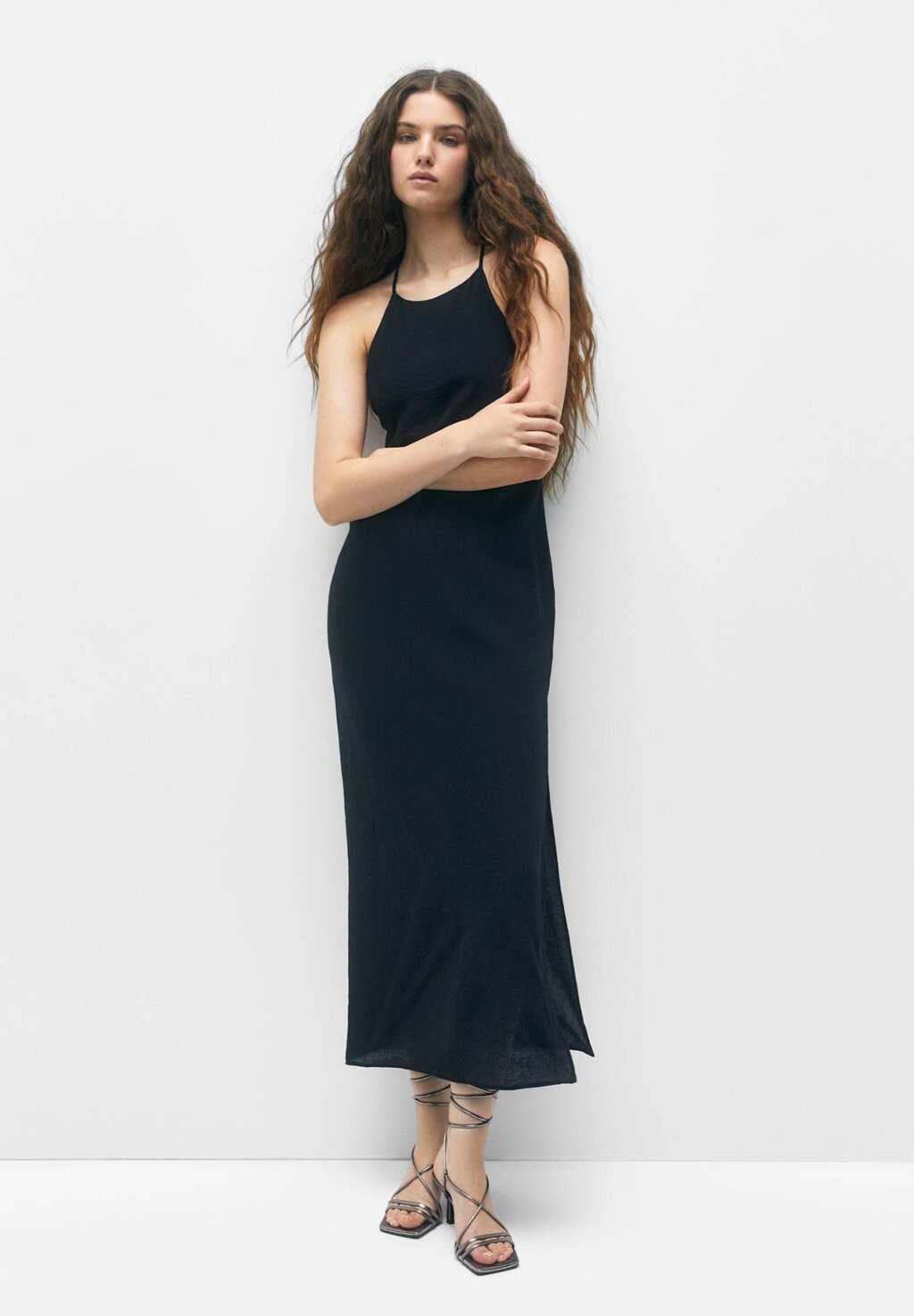 

Длинное платье PULL&BEAR, черный