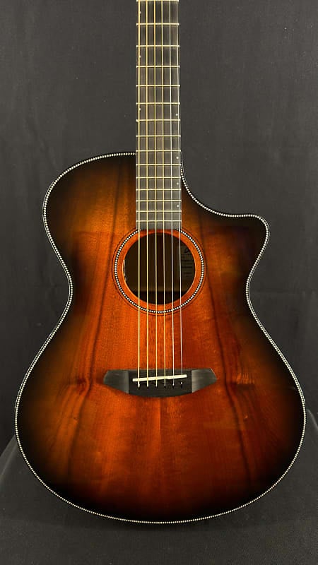 

Акустическая гитара Breedlove Oregon Concerto Bourbon CE all Myrtlewood