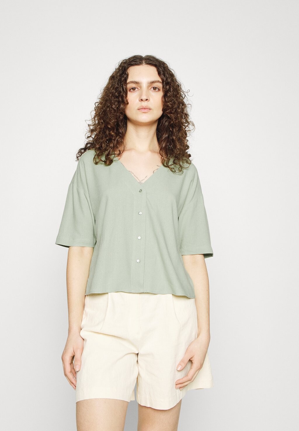 

Блузка Vero Moda