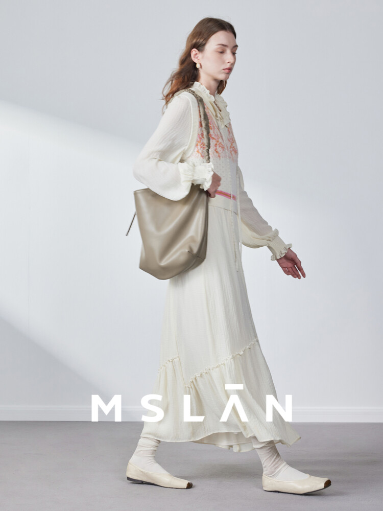 

Платье Mslan с V-образным вырезом, миндальный