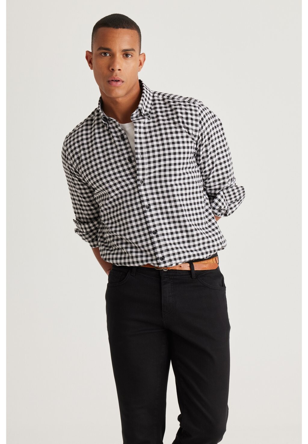 

Рубашка PAINTED AC&CO / ALTINYILDIZ CLASSICS, цвет Slim Fit Painted Yarn Shirt