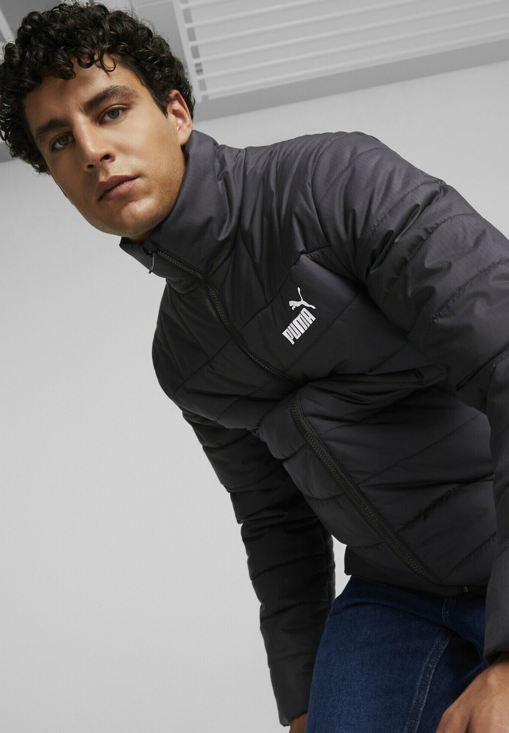 

Куртка для отдыха на природе Puma PADDED JACKET, черный