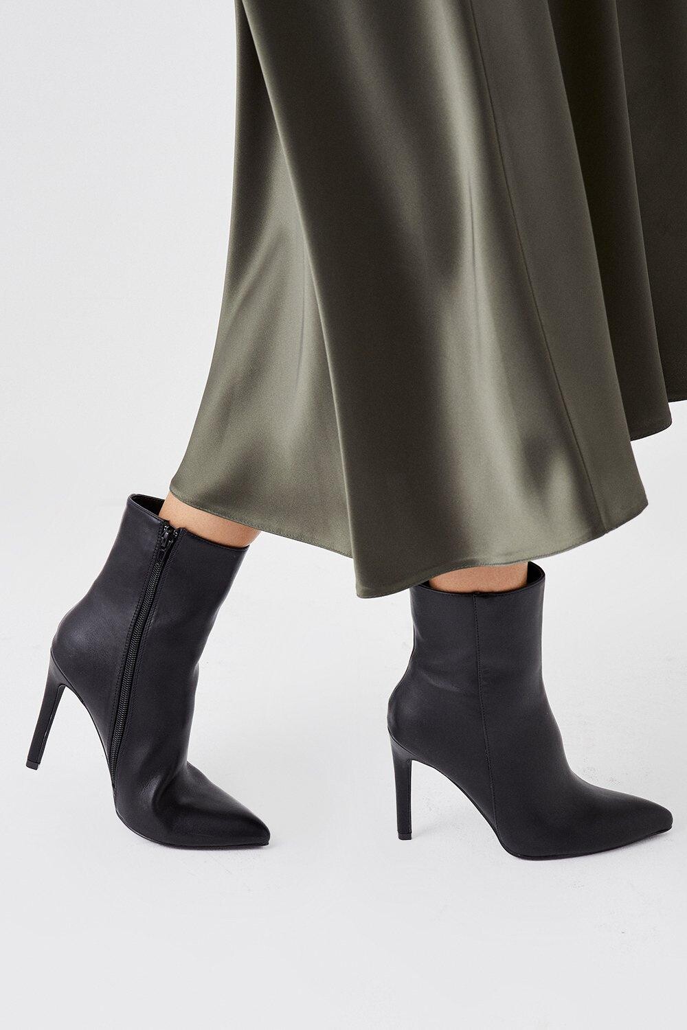 

Faith: ботильоны Madison на остроконечной шпильке Dorothy Perkins, черный