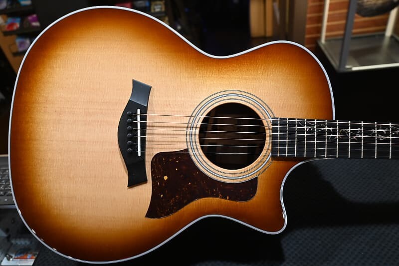 

Акустическая гитара Taylor 414ce-R LTD Lily and Vine Inlay Rosewood #3010
