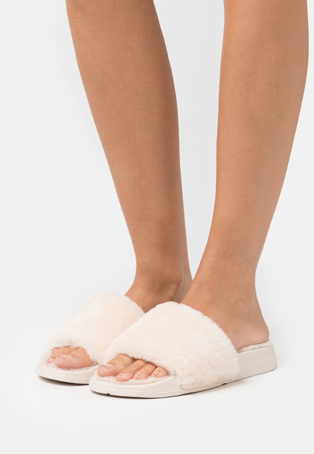 

Шлепанцы FitFlop