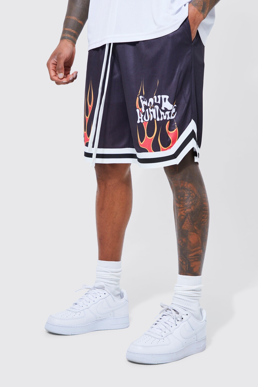 

Шорты из сетки basketball flame с принтом Boohoo, черный
