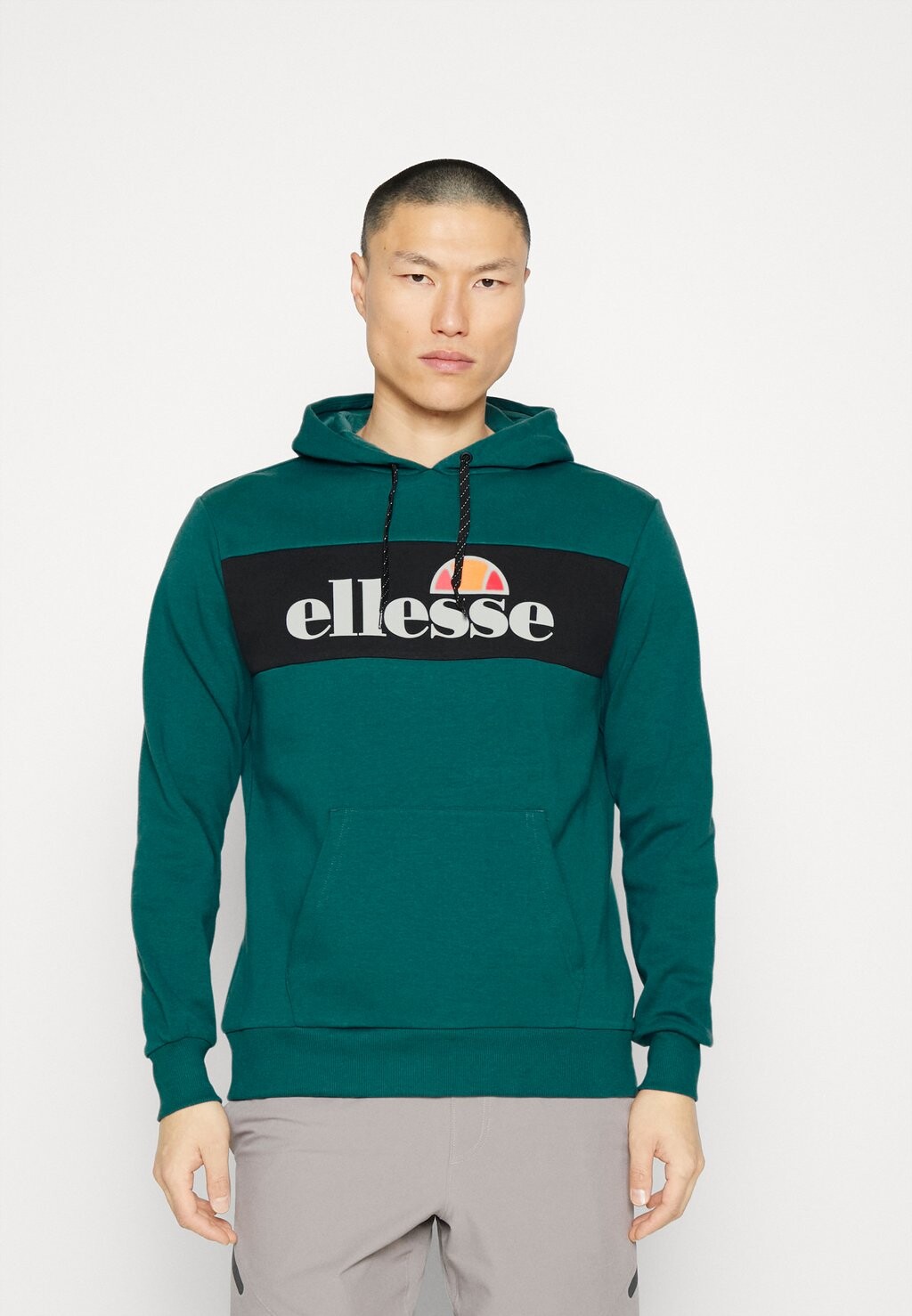 

Худи Ellesse, темно-зеленый