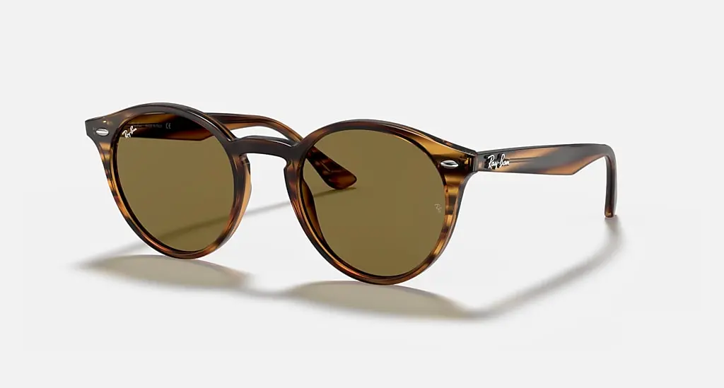 

Солнцезащитные очки Ray-Ban RB2180, темно-коричневый