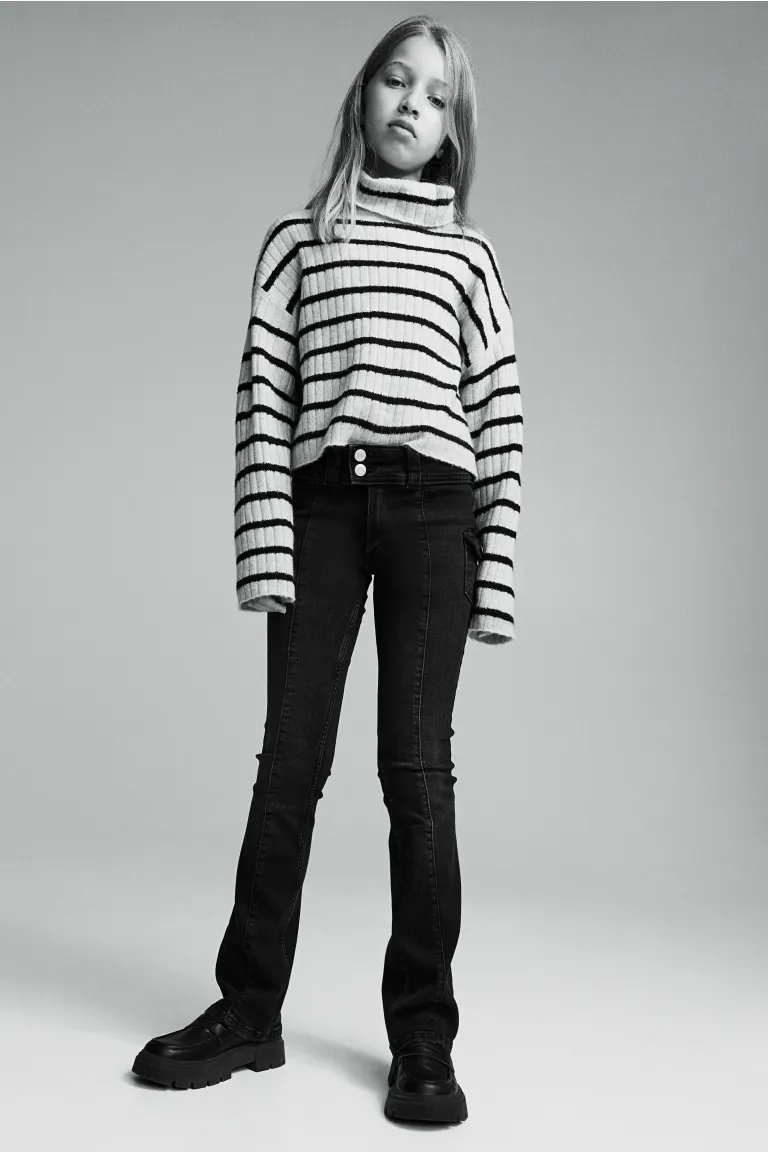 

Низкие джинсы bootcut H&M, черный